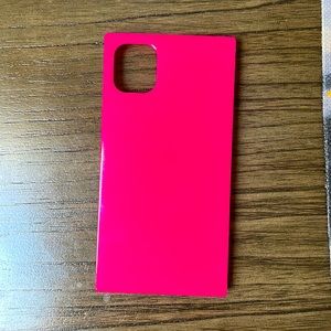 Flaunt square phone case